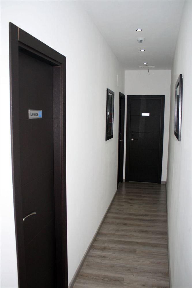Mh Fuencarral Casa de hóspedes 5*
