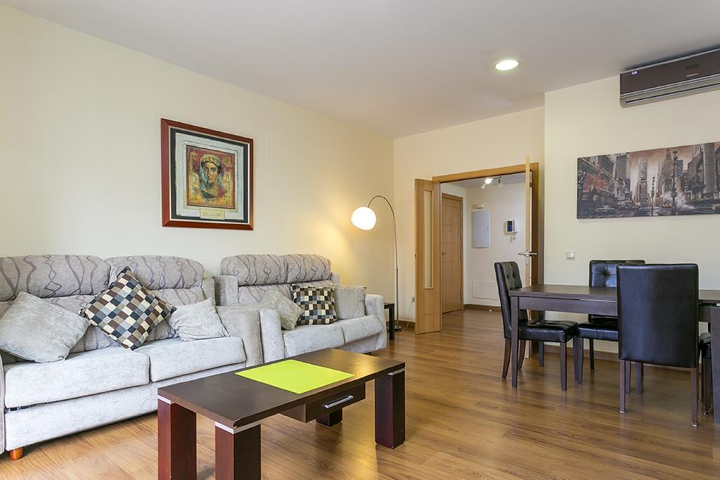 Apartment Center *