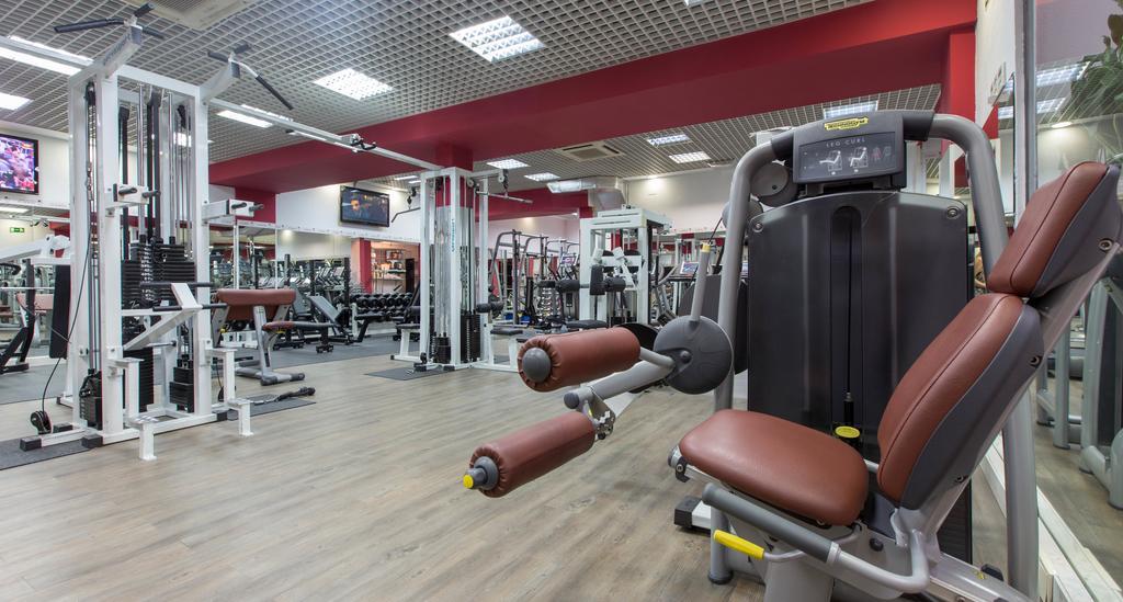 Bookinmadrid Com - Cascorro Sq 18 Pax Madrid
