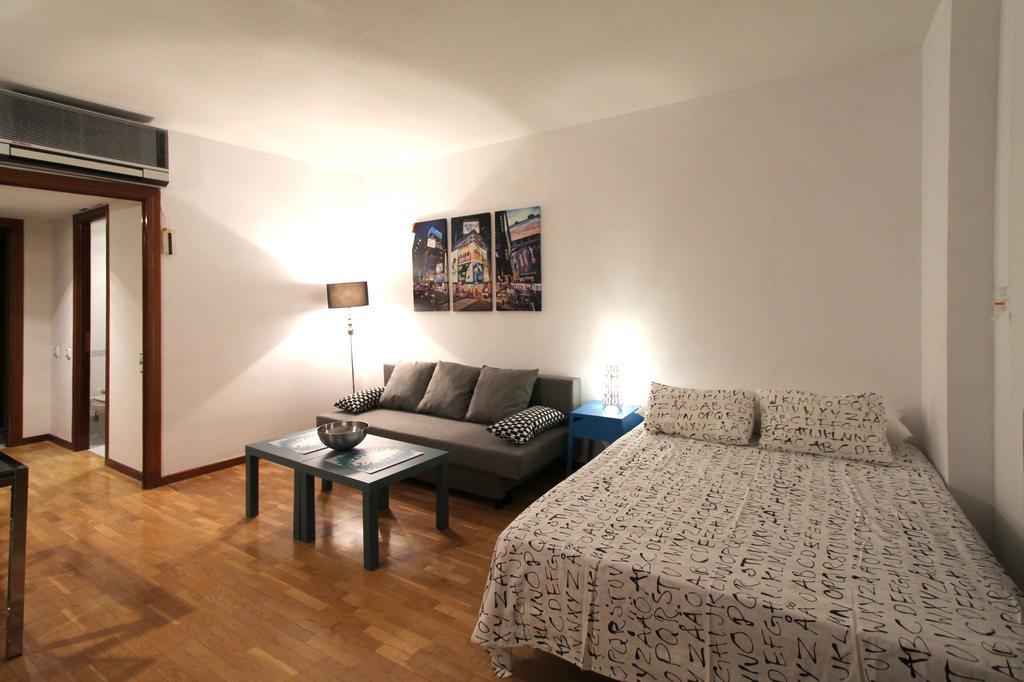 Apartamento Castilla Luz 2 *