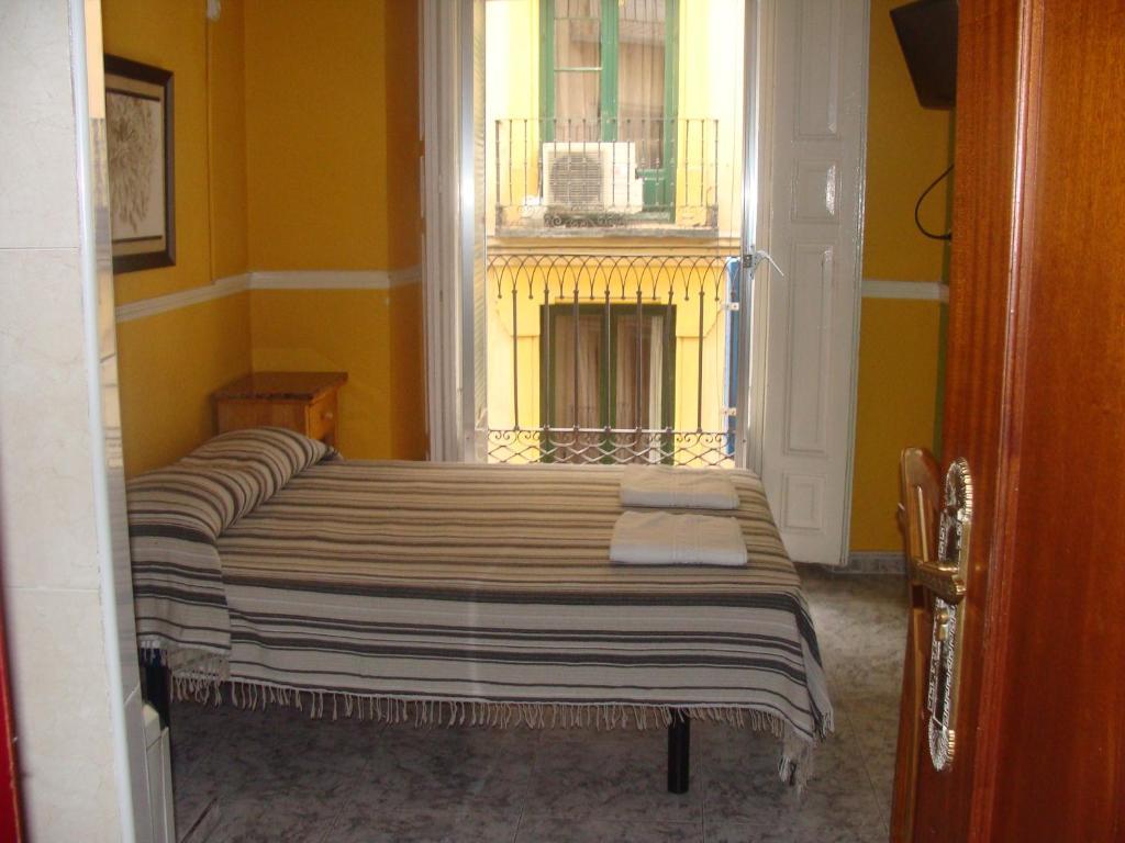 Inter Puerta Del Sol Auto Check In Guest house Madrid