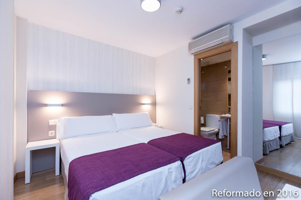 Hotel Di' Carlo 3*