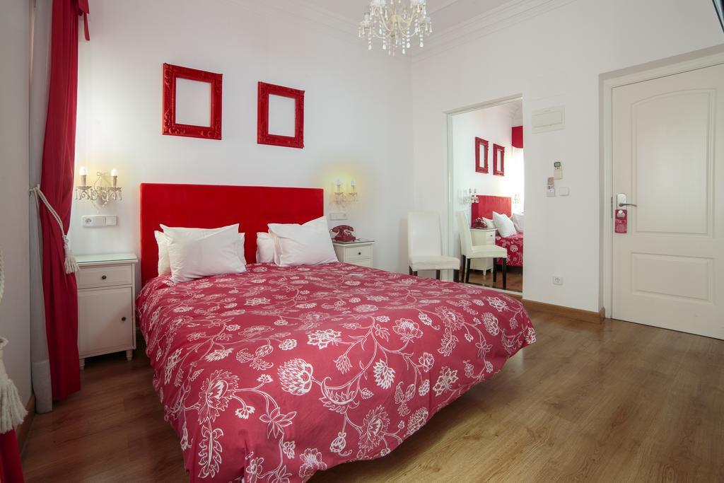 Casa de hóspedes Adria Santa Ana 3*
