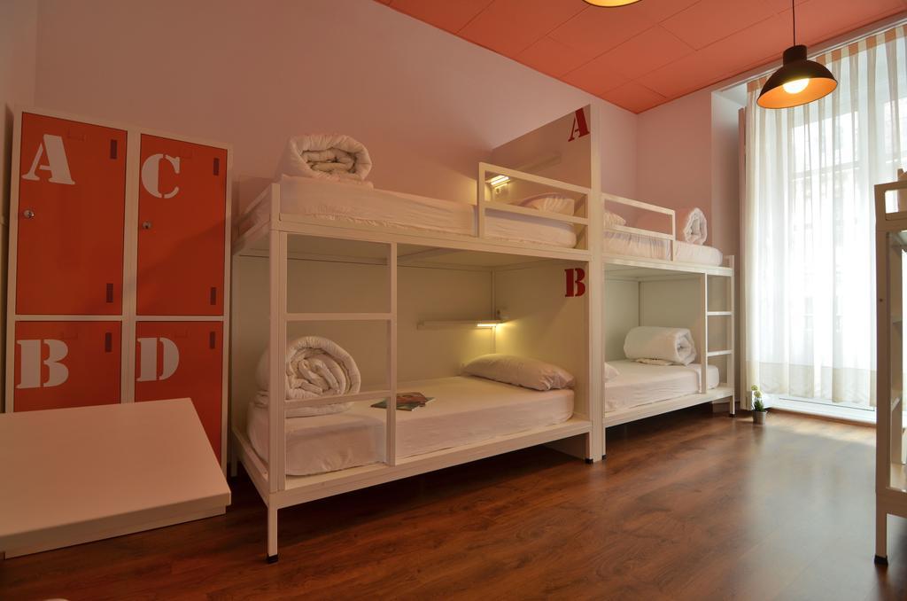Hostel Far Atocha
