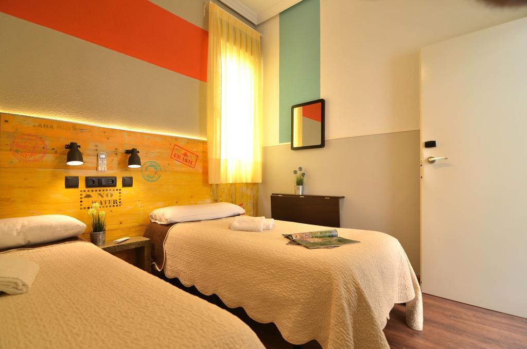 Hostel Far Atocha Madrid