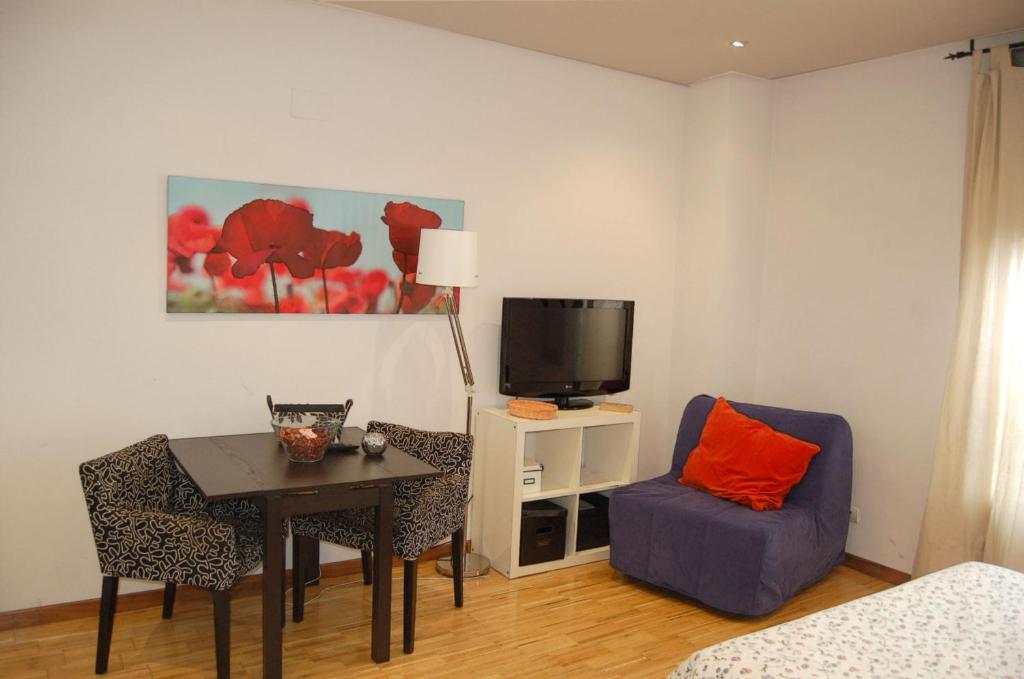 Hotel Conde Duque 3*