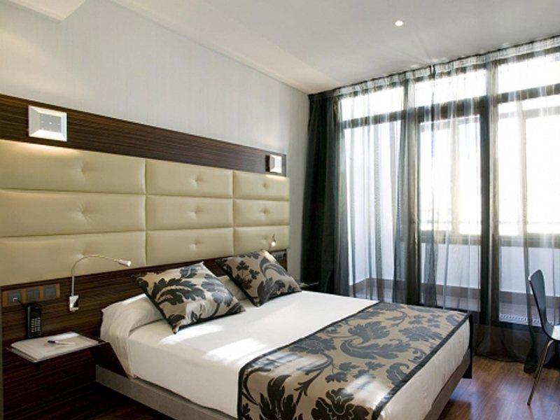 Petit Palace Cliper-gran Vía 3*
