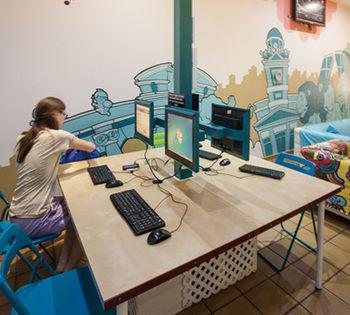 Cats Chill Out Hostal Madrid