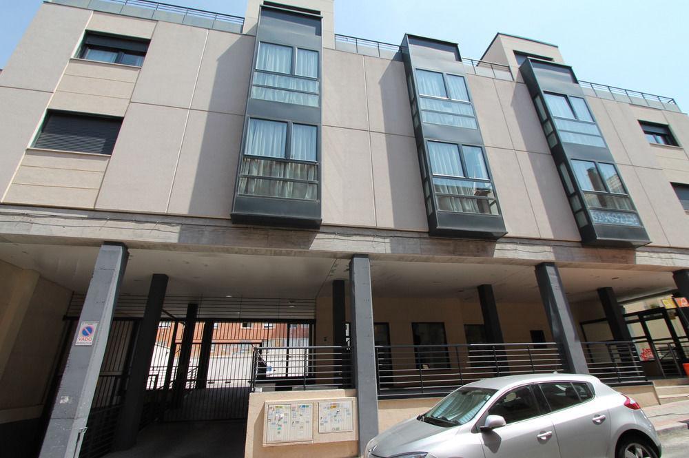 Naitly Cuatro Torres Apartment Madrid