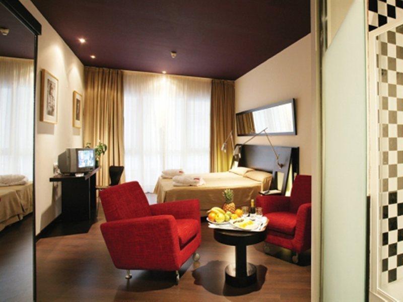 Avenida Gran Via Hotel 3*