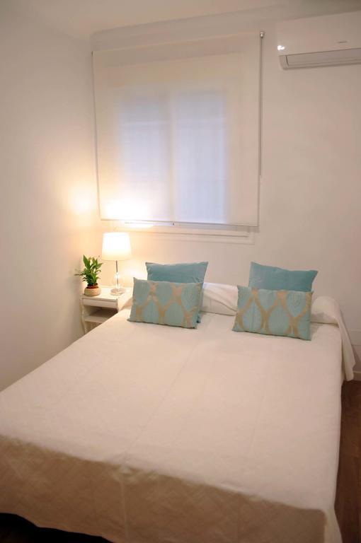 Reina Sofia Acogedor Apartment