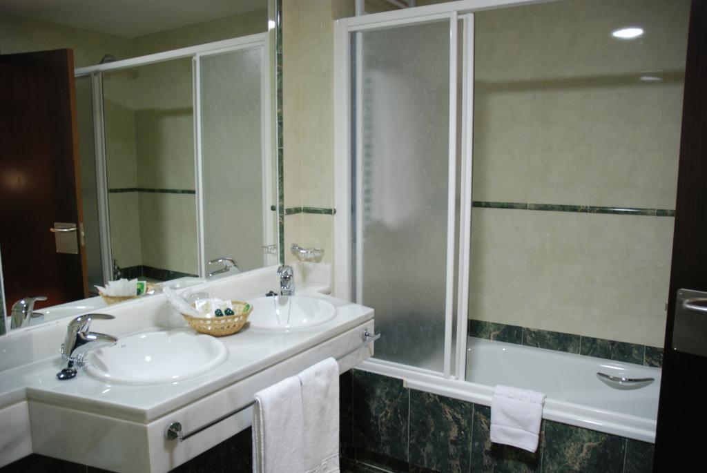 5 Pinos Hotel Madrid