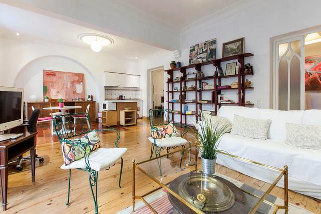 Apartment Artist