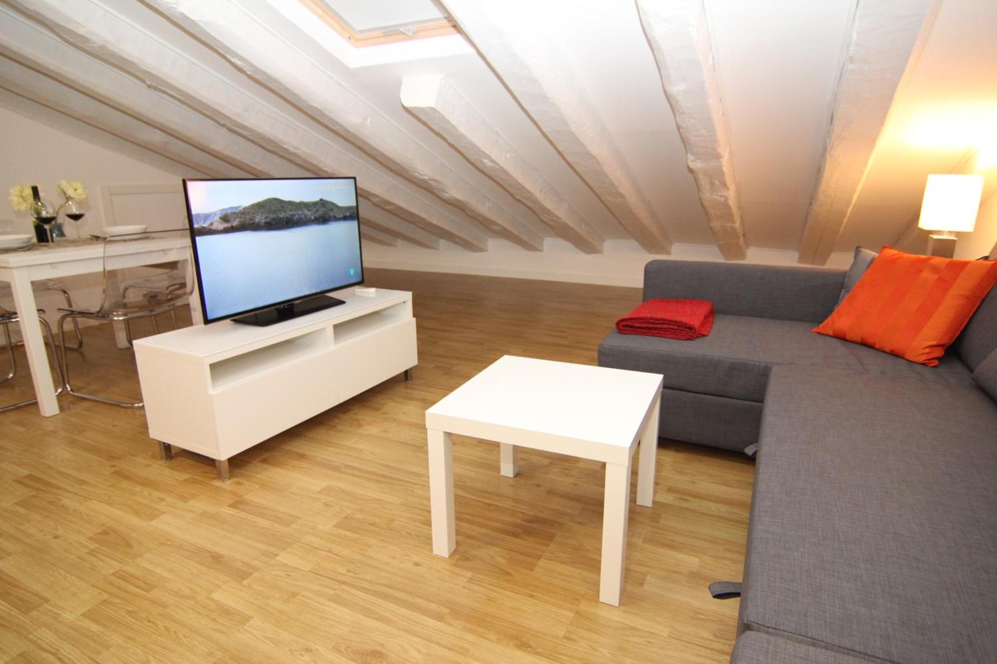 Atico En Puerta Del Sol Apartamento *