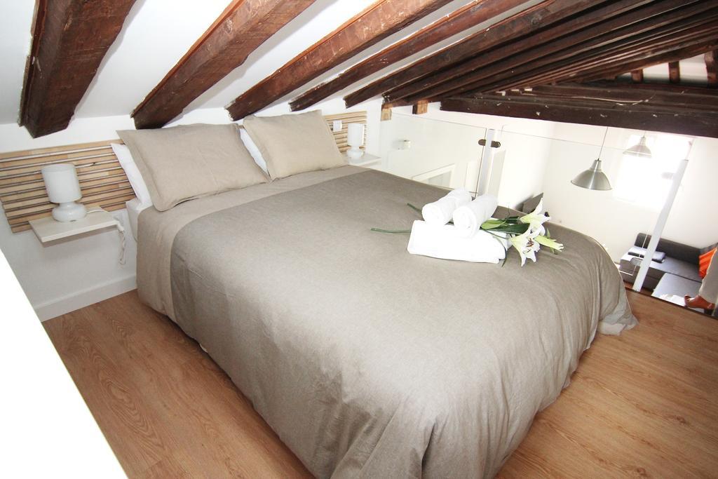 Apartamento Atico En Puerta Del Sol