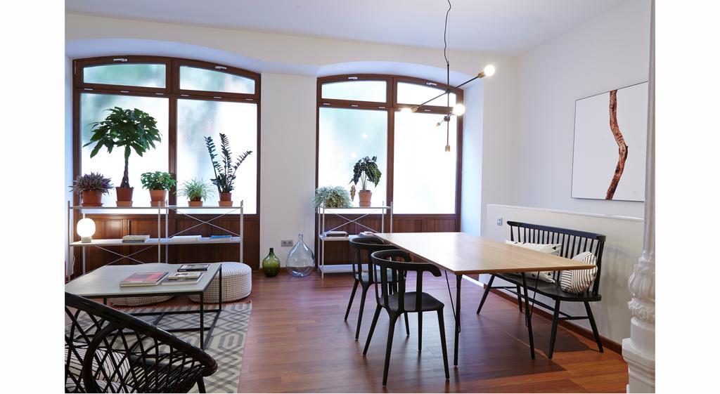 60 Balconies Design Apartment *
