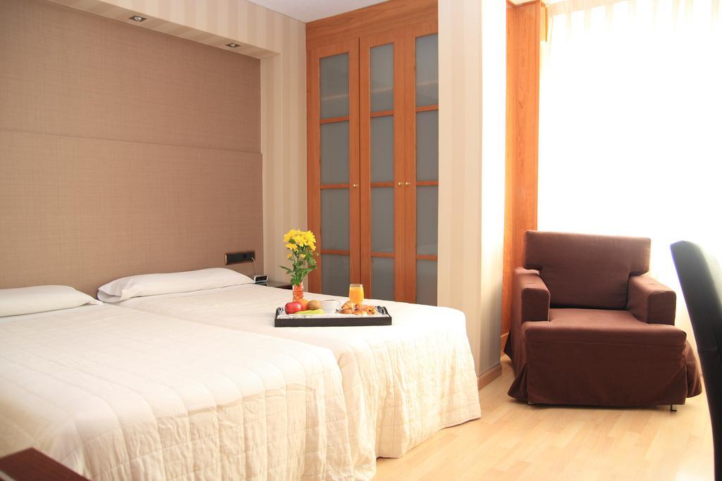 De Barajas Hotel 3*