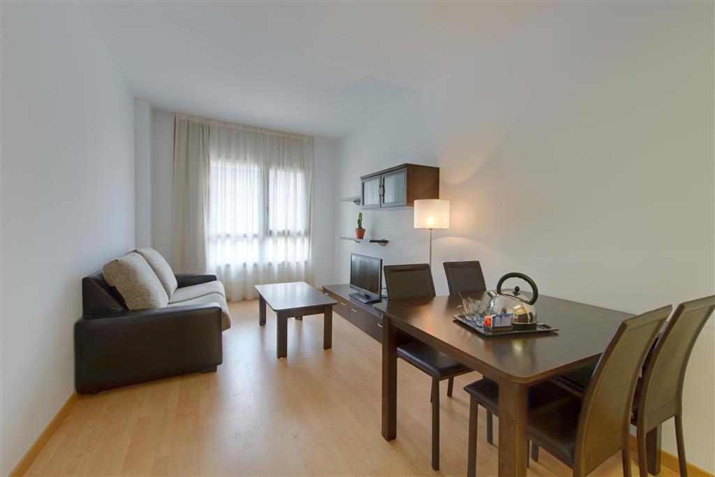 Airport Suites, Affiliated By Meliá 2*