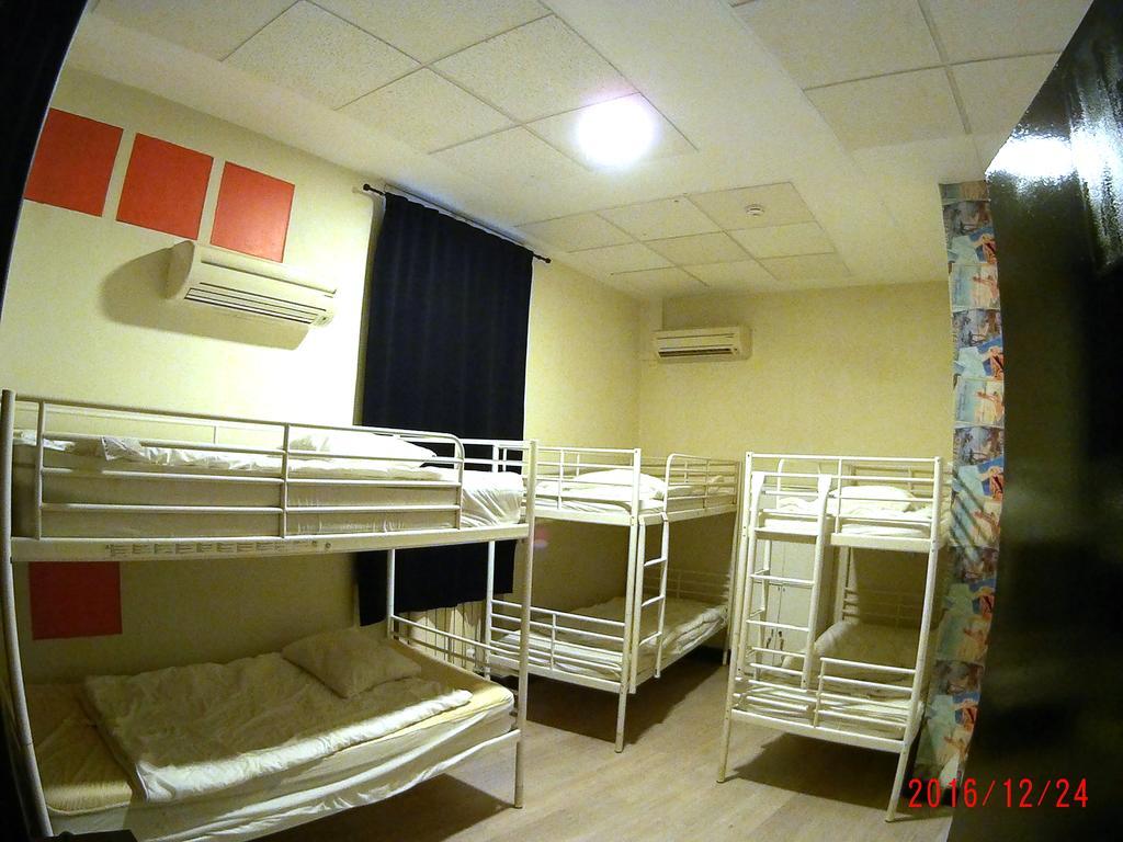 Meetingpoint Ostello *