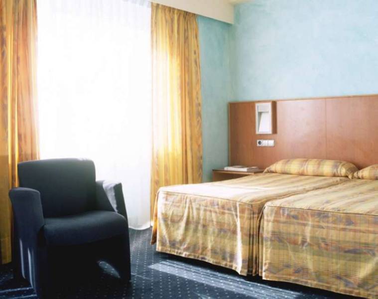 Ac Carlton By Marriott Hotel
