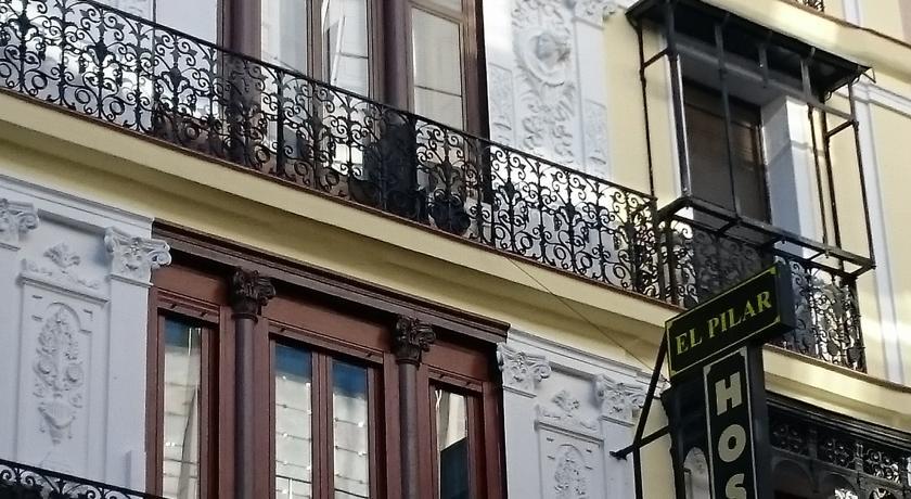 Pensión El Pilar 2*