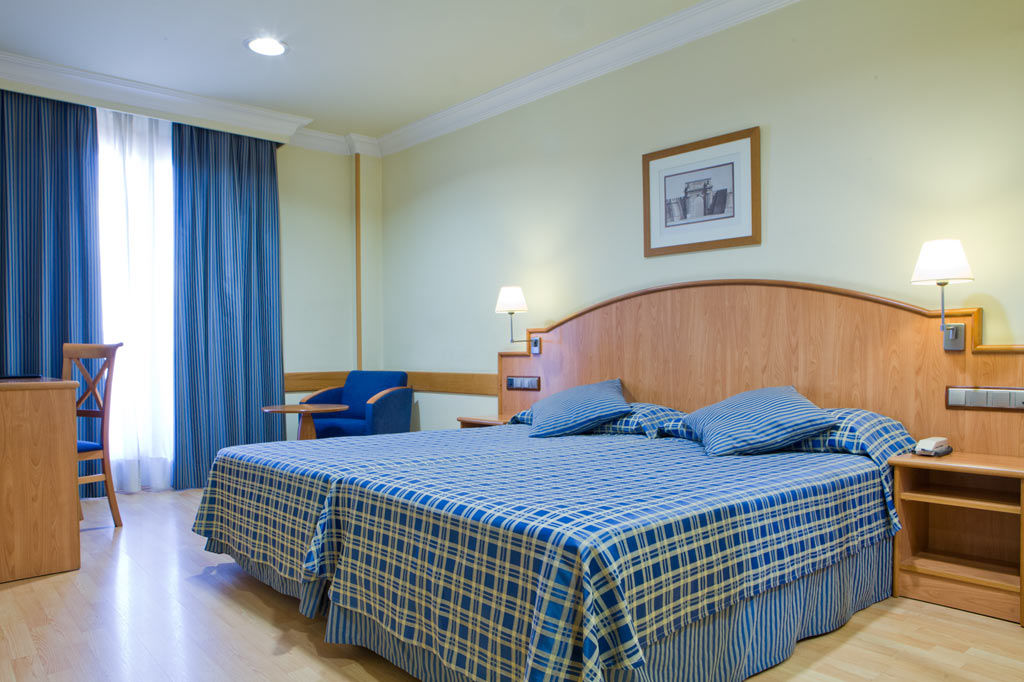 Ii Castillas Hotel