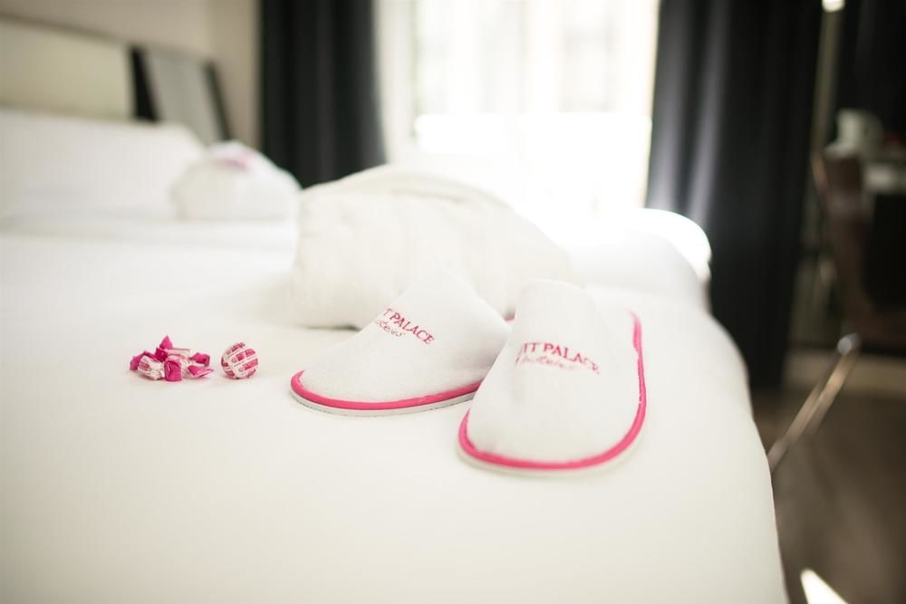 Hotel Petit Palace Triball