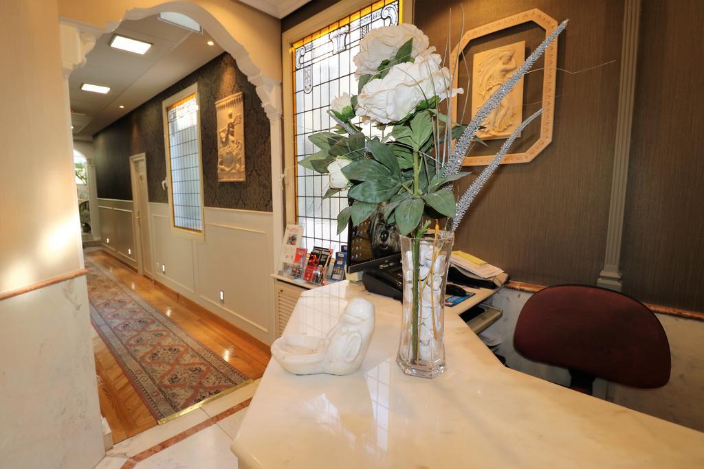 Hispano - Argentino Gran Via 3* Madrid