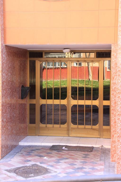 Rent 6 Apartamento *