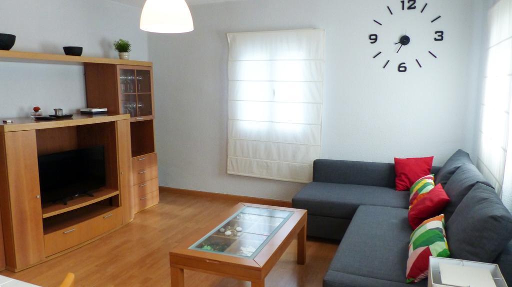 Aluche Con Parking Gratuito Apartment Madrid