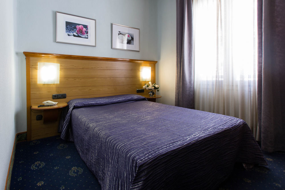 Negresco Gran Via 2*