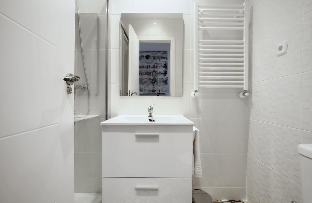 Apartment Genteel Reina Sofia Madrid