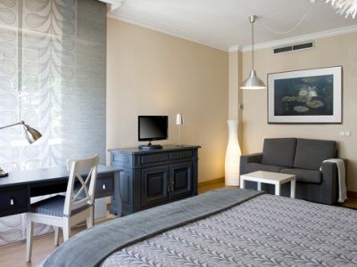 Apartahotel Th Aravaca 3*