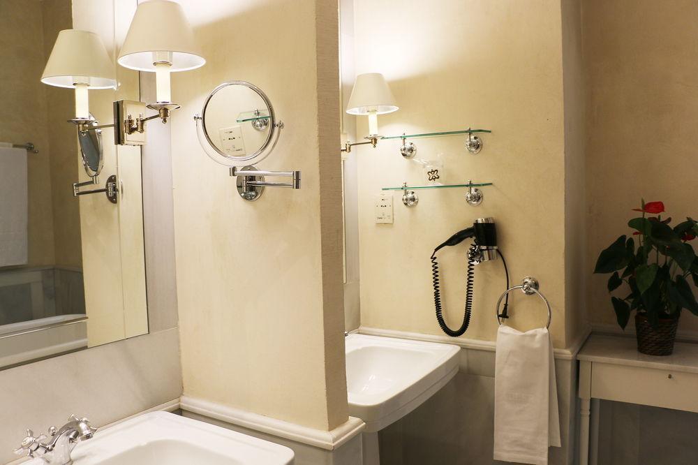 Hotel Adler Madri