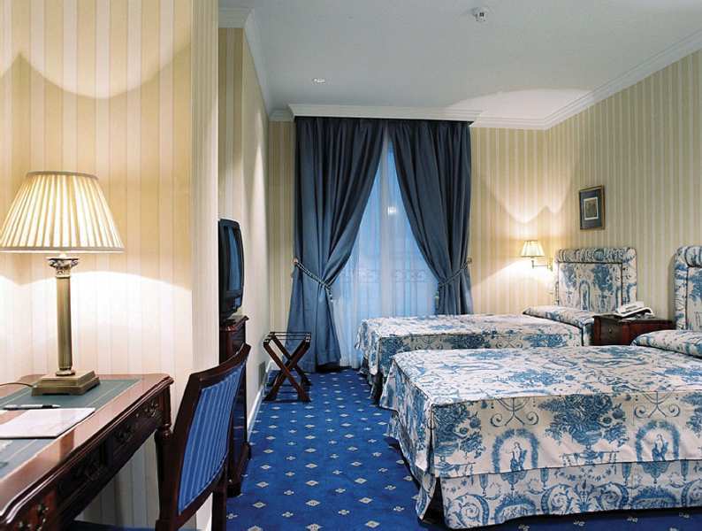 Eurostars Casa De La Lirica 4*