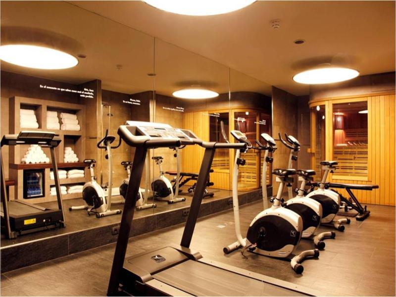Holiday - Las Tablas By Ihg Hotel Madrid