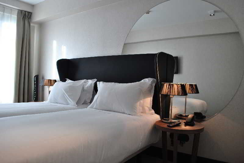 Hotel One Shot Luchana 4*