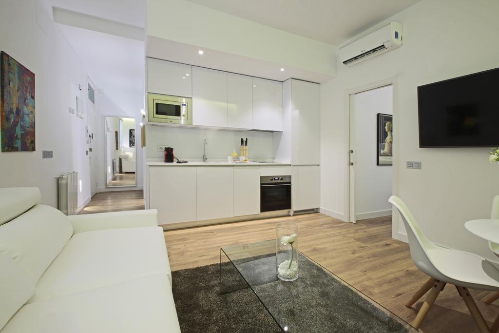 Latina Palace Apartment *