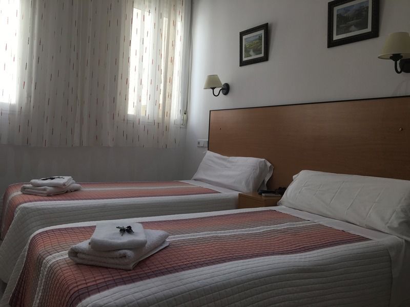 Hostal Lido * Madri