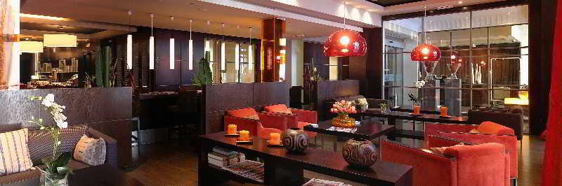 Vincci Centrum Hotel