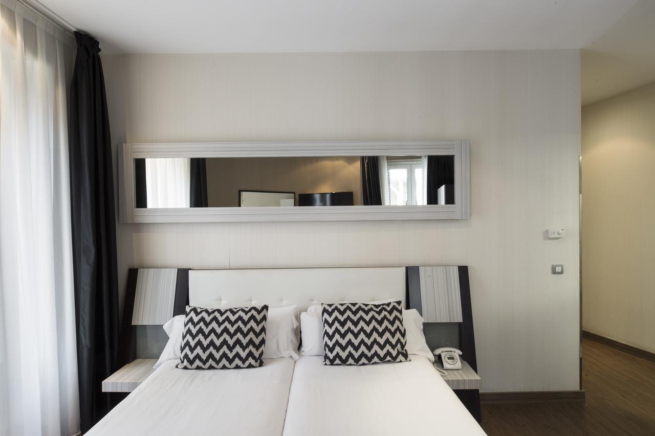 Petit Palace Triball 3*