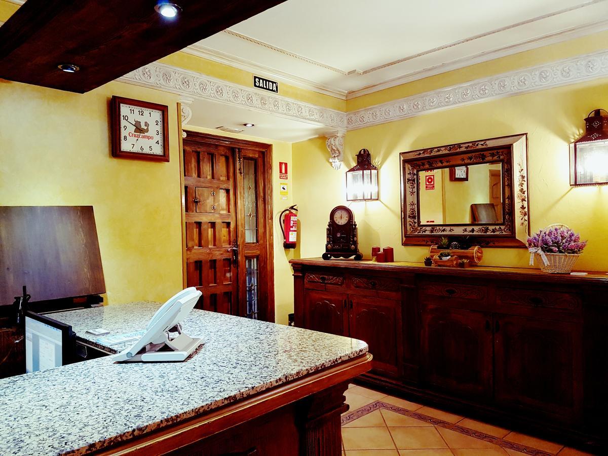 Casa de hóspedes Maria Ronda 3*