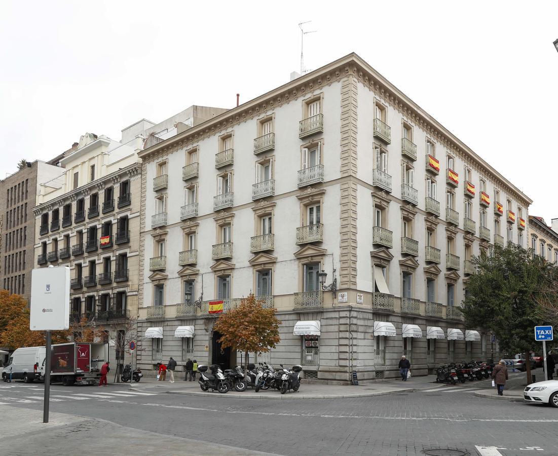Affittacamere Escala Opera 3*