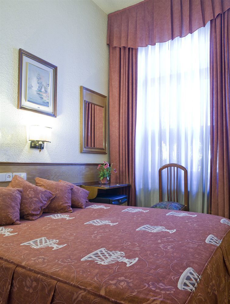Hispano - Argentino Gran Via Gasthof 3*