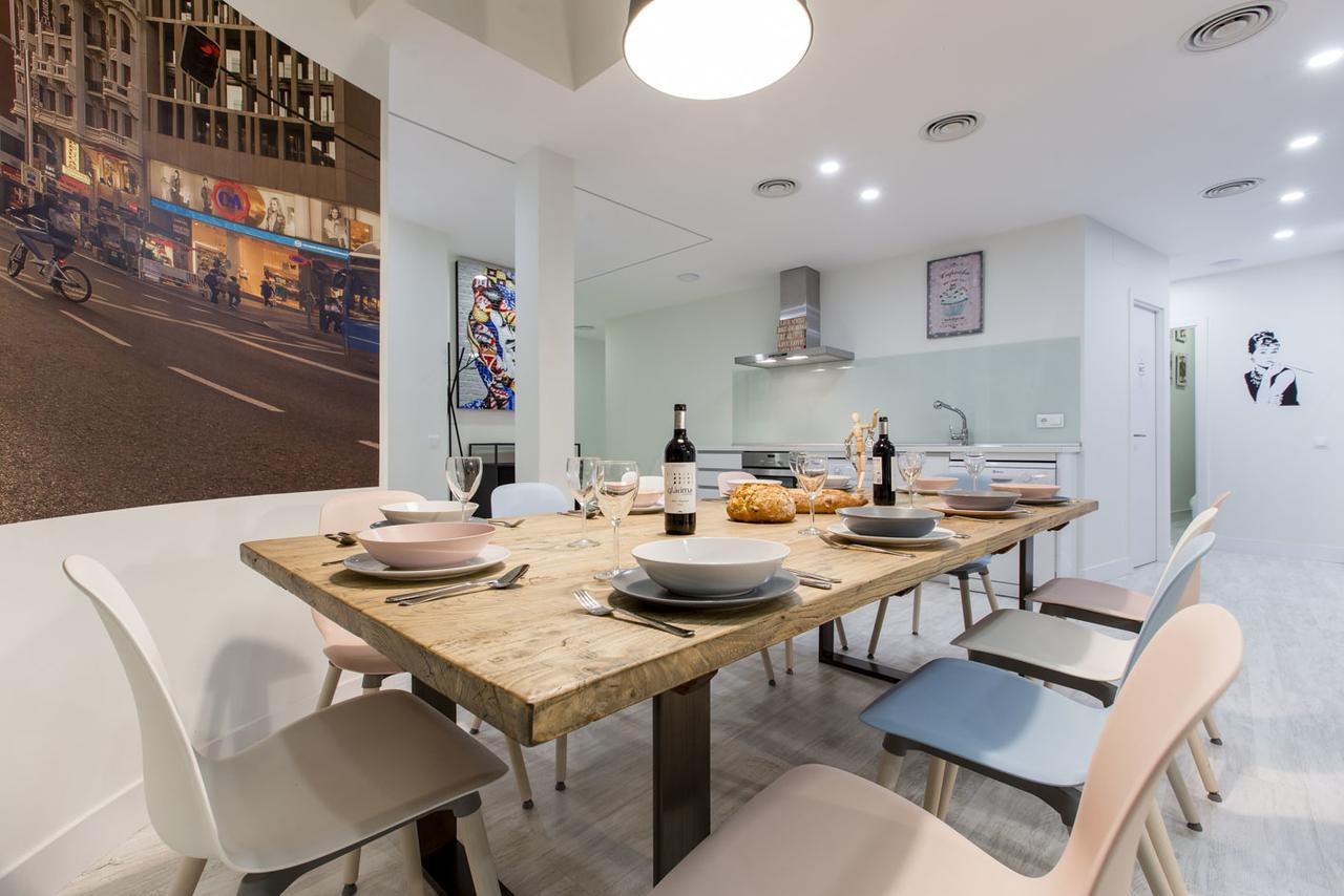 Book In - Cascorro Deluxe