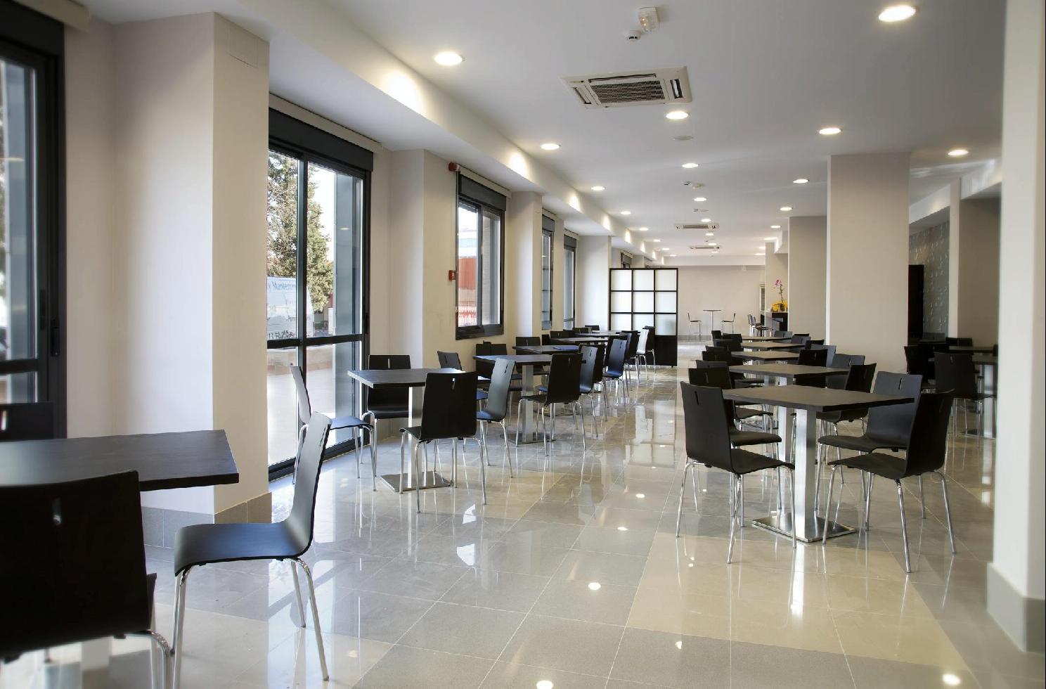 Compostela Aparthotel 3*