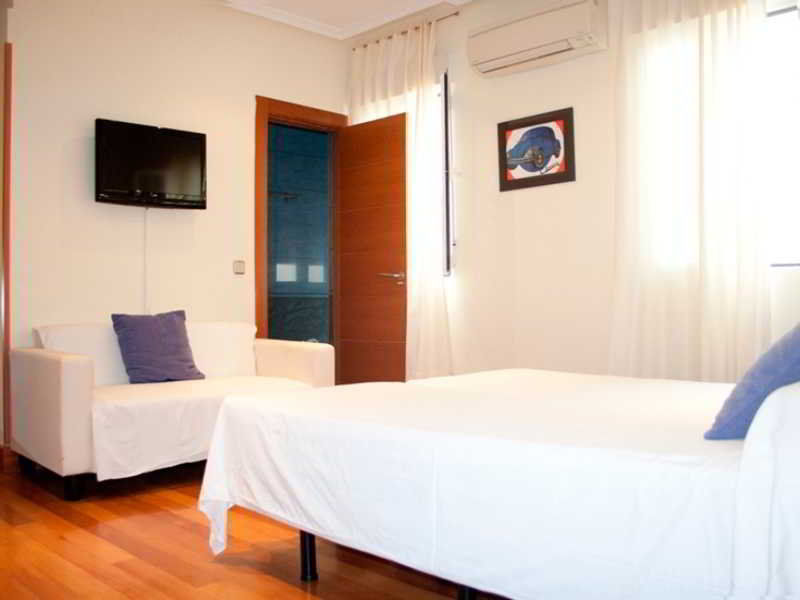 Aparthotel New Point Madrid