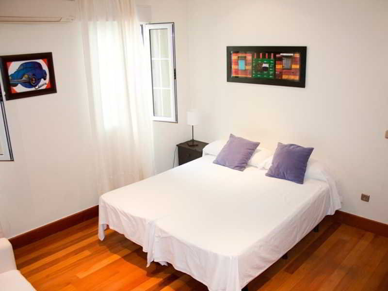 Aparthotel New Point Madrid