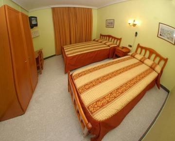 Hotel Castilla Ii Puerta Del Sol Madrid