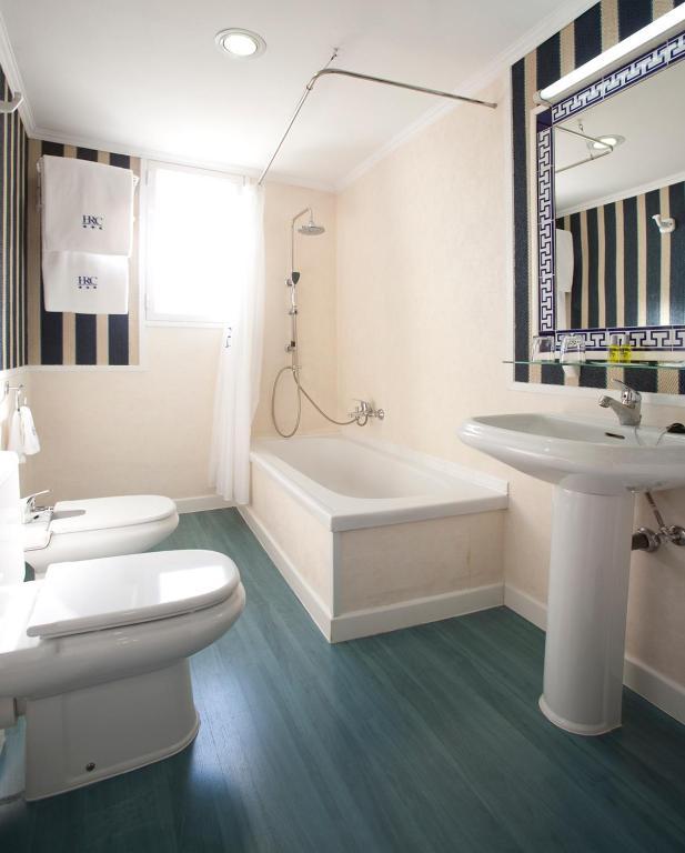 Hrc Hotel Madrid